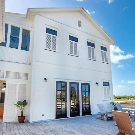 Mahogany Bay Resort And Beach Club, Curio Collection-2